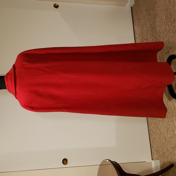 Vintage red cape - Picture 4 of 8